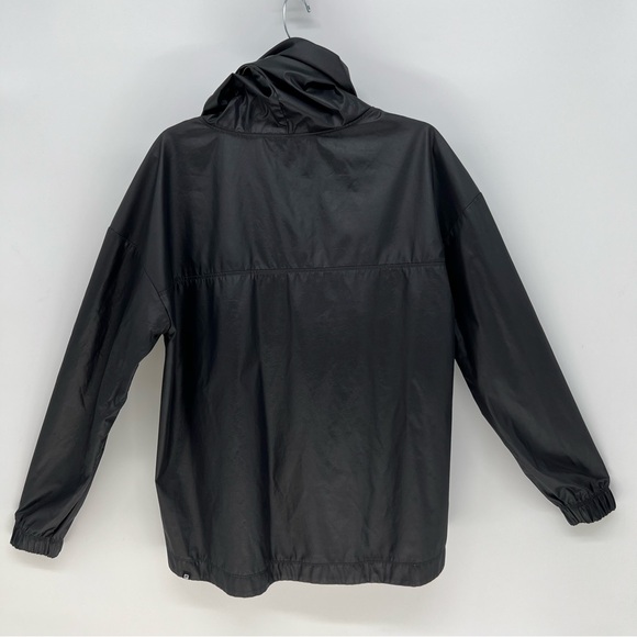 Fabletics Europa Pullover II Black Waterproof Large Windbreaker Raincoat *READ* - Picture 3 of 9